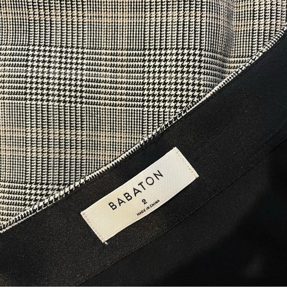 Aritzia Plaid Skirt - Picture 2 of 3